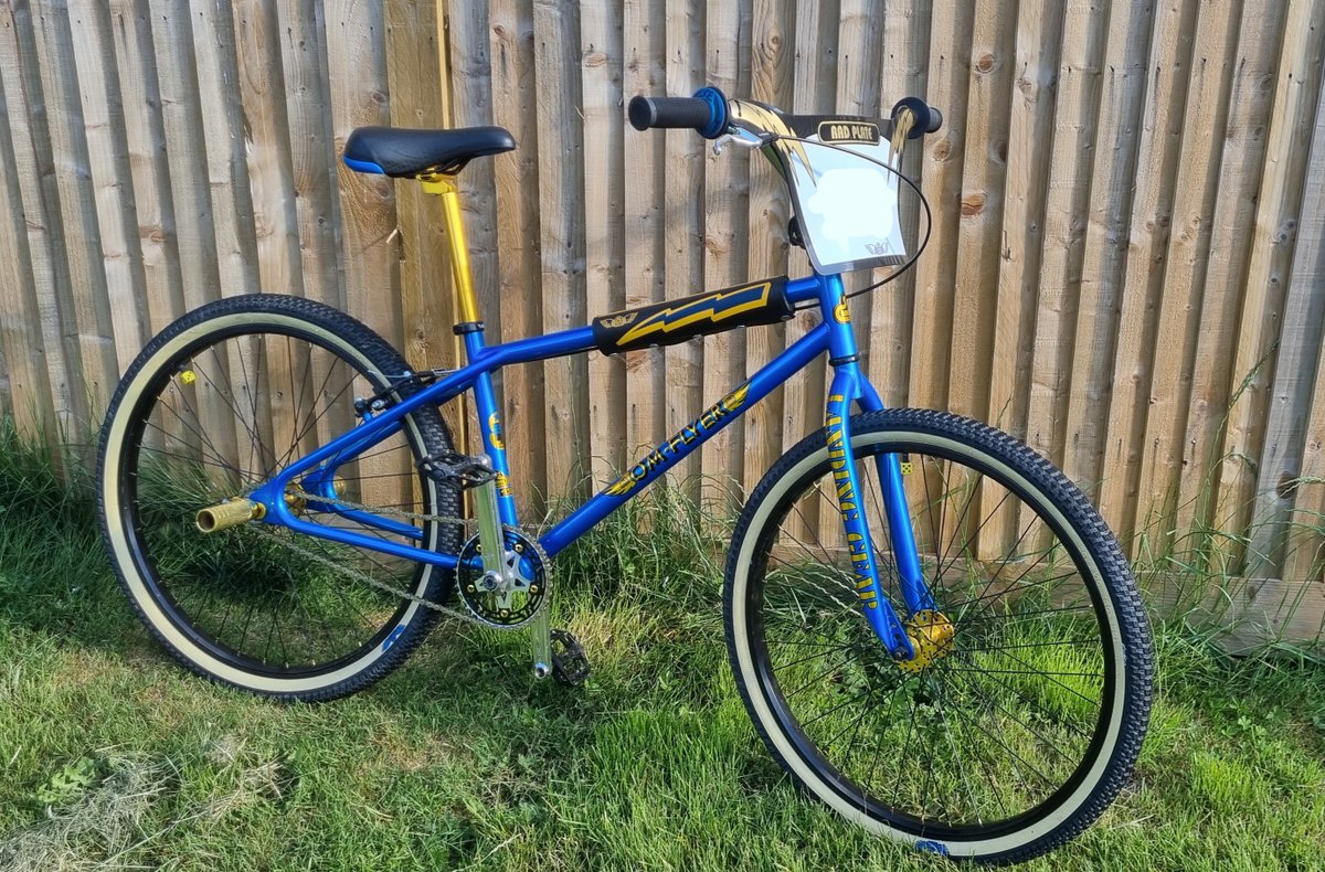 Cycle With Confidence tweet media