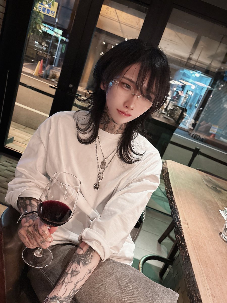 酒なんてね、あればあるほどいいんですよ
