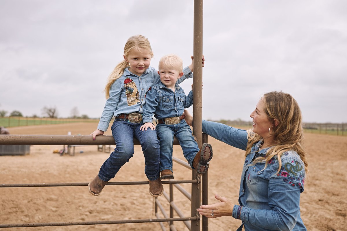 DurangoBoots's tweet photo. "A mother is not a person to lean on, but a person to make leaning unnecessary." — Dorothy Canfield Fisher

Happy Mothers Day to the architects of our lives! https://t.co/YqMY6YCu05