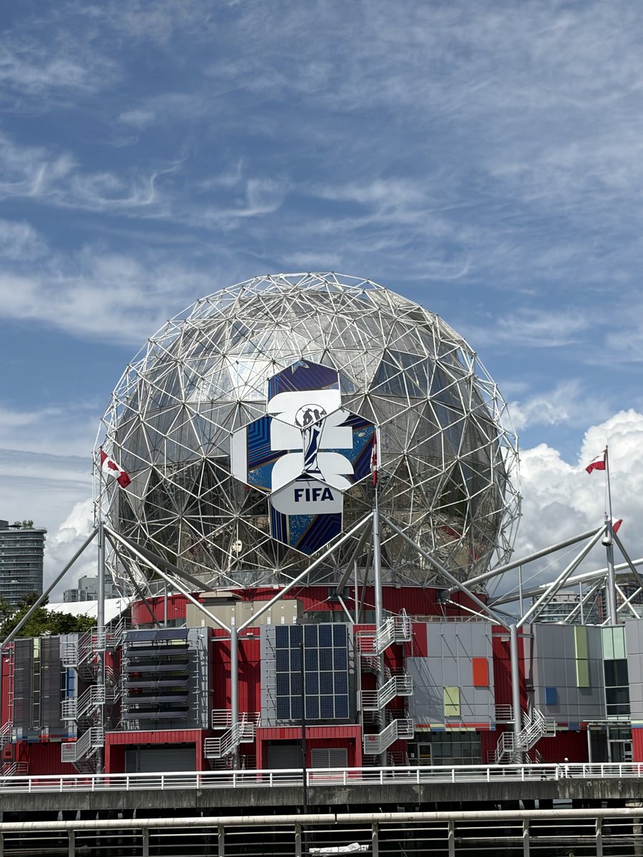 dervishgirl1's tweet photo. Caught the start of the “Beautiful dome” construction 🤩⚽️ #ScienceWorld  #FIFA #Vancouver2026: https://t.co/Z46SkR00UJ