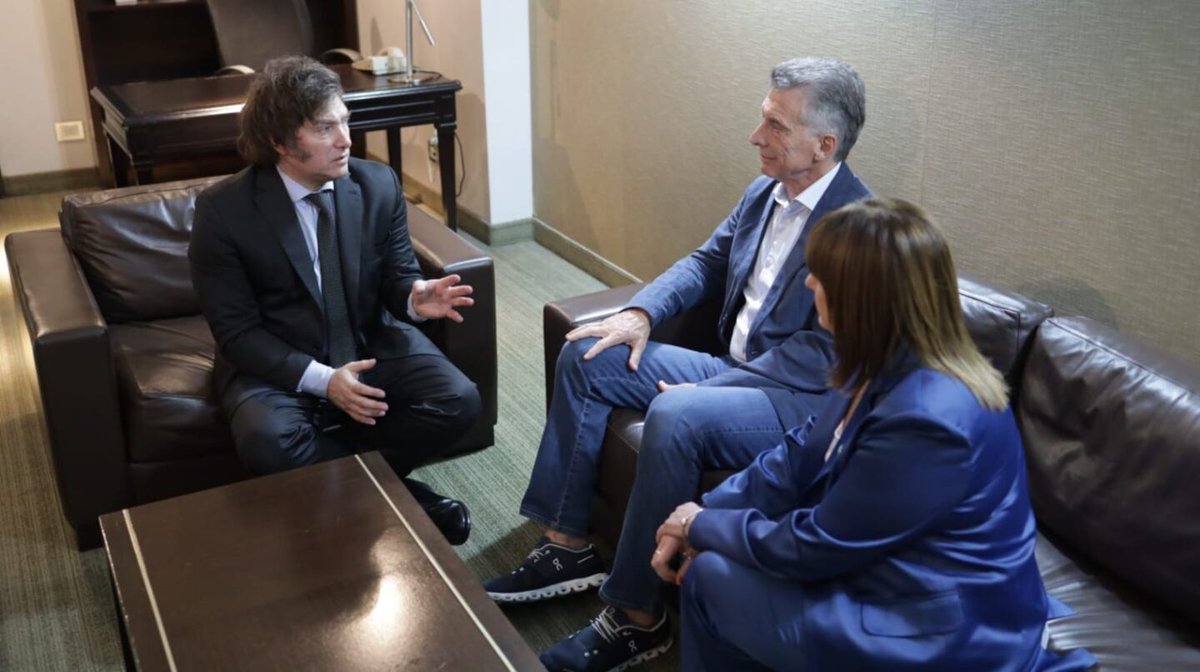 👽Bornoroni Gobernador🟣🟡 Milei 2027 tweet media
