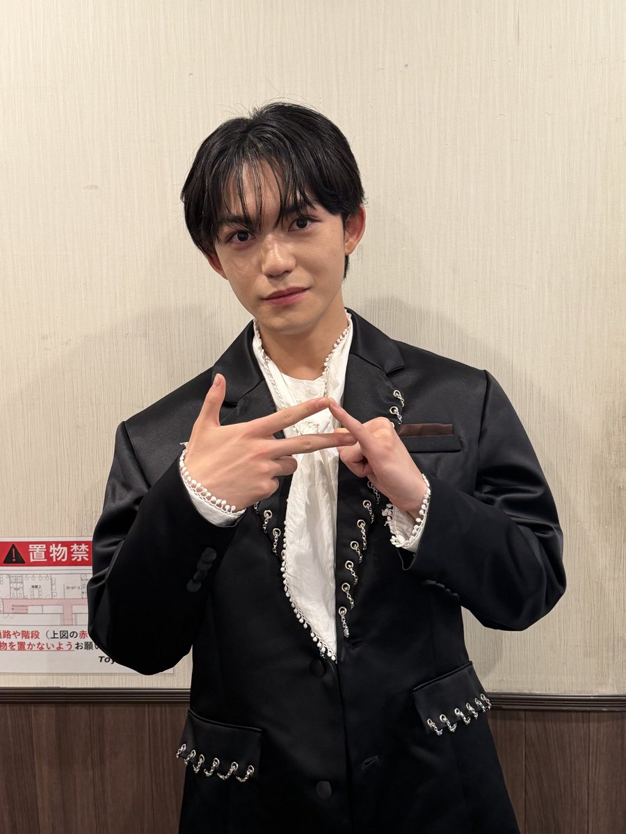りじちょー tweet media