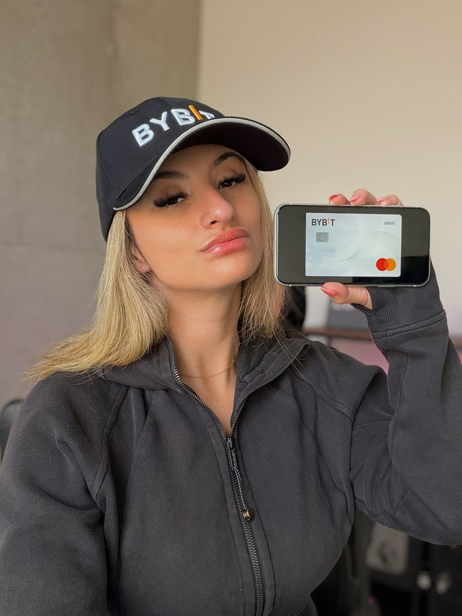 Jana 👑 tweet media