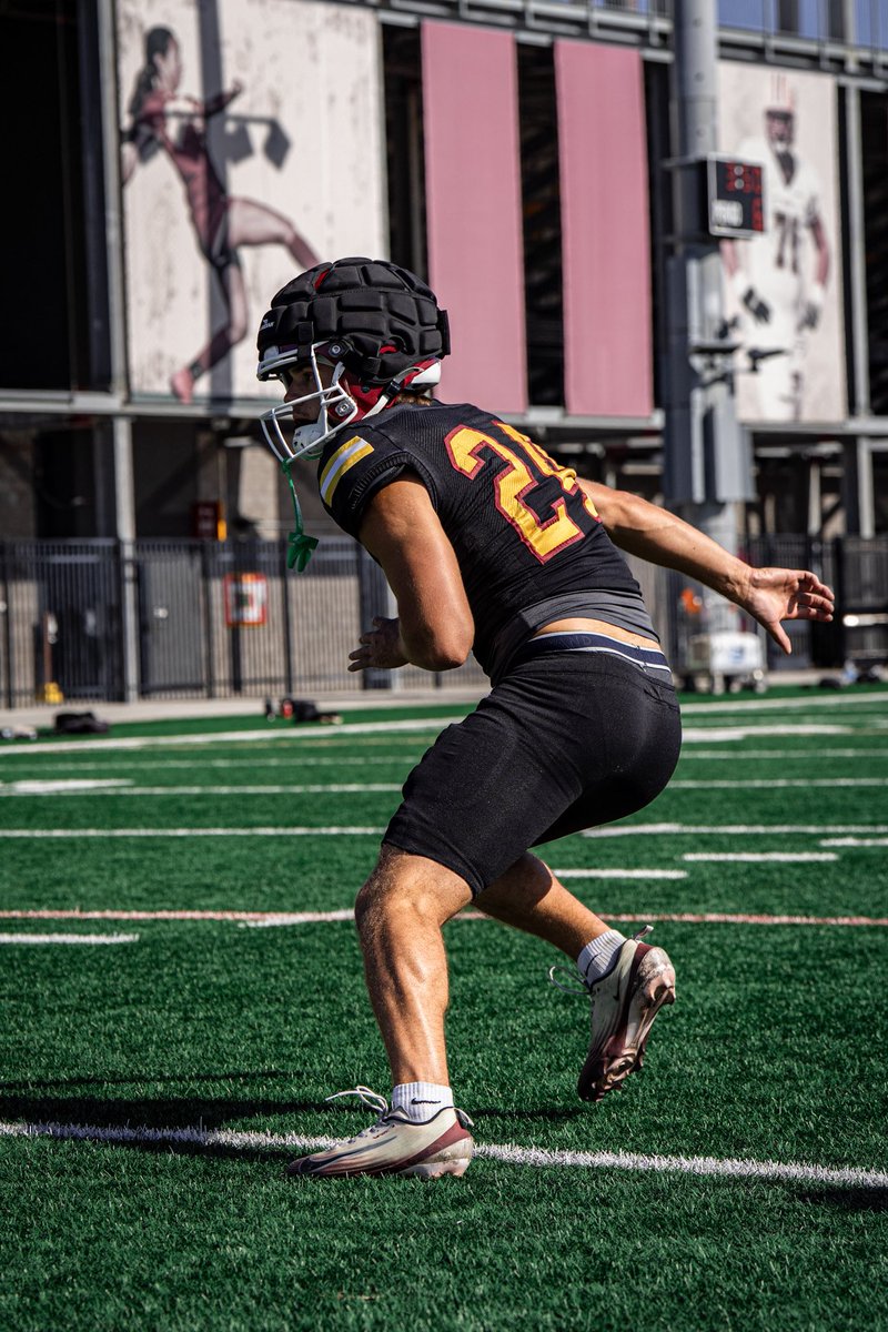 landon hodges tweet media
