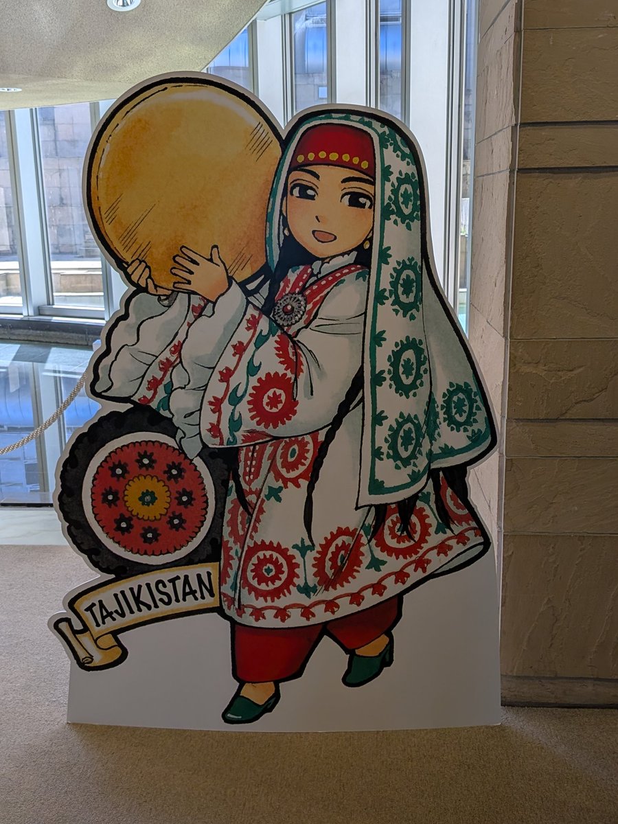 tom_stealth's tweet photo. 国立民族学博物館の特別展を見に万���記念公園へ。特別展に合わせて森薫さんの原画も展示されると知り、それをお目当てに行ったけど、シルクロードのその先にある文化を垣間見た気がして、思っていたよりもずっと素敵な休日になった。 https://t.co/Atrx696N1H