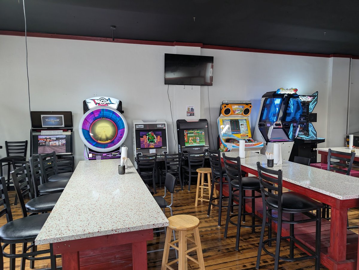 Arcade Random Posting tweet media