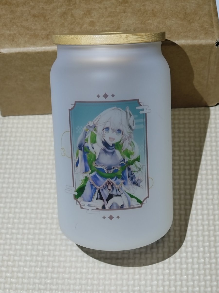 そういえば忙しくてアップできてなかったけど、焼豚晩餐会のアメニティのグラス届いてたっ✨️✨️