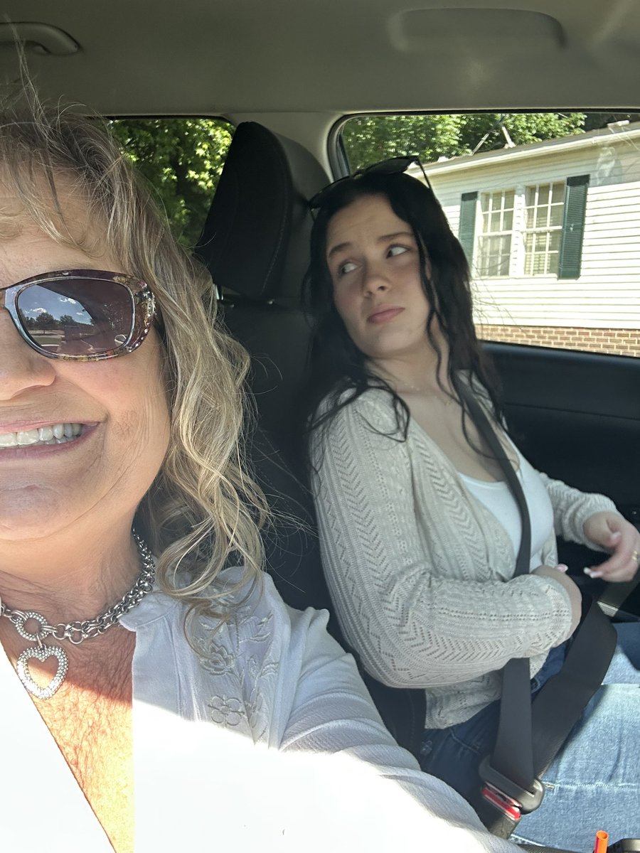 Melanie Wendel tweet media