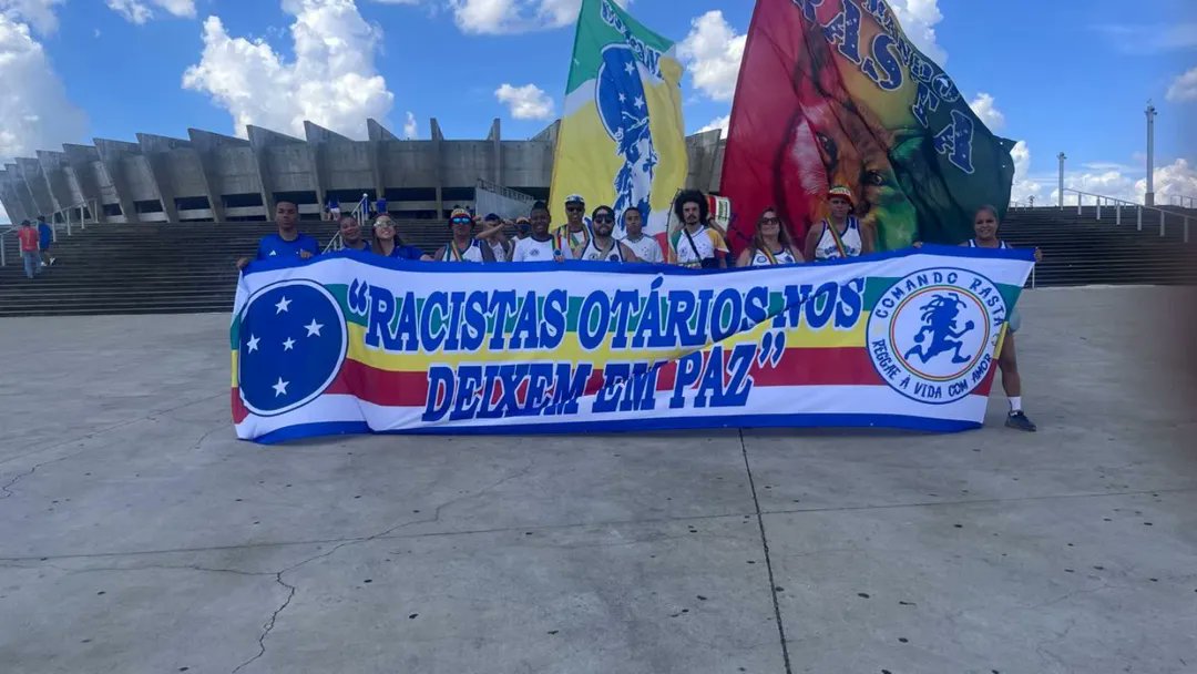Antifa_Ultras tweet media