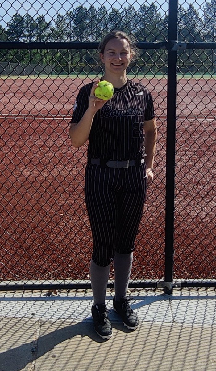 GaBombers09's tweet photo. Played up this weekend in the 18U division of the PGF A State. Proud of the effort &amp; focus the girls played with.Congrats to our weekend "bombers" &amp;  @Lilly_Stitches for hitting her first for us, tied the game in our last at bat!!! Fun times!
@MollyEdward2027 
@KateEdwards2027 https://t.co/2XmI6rSPYe