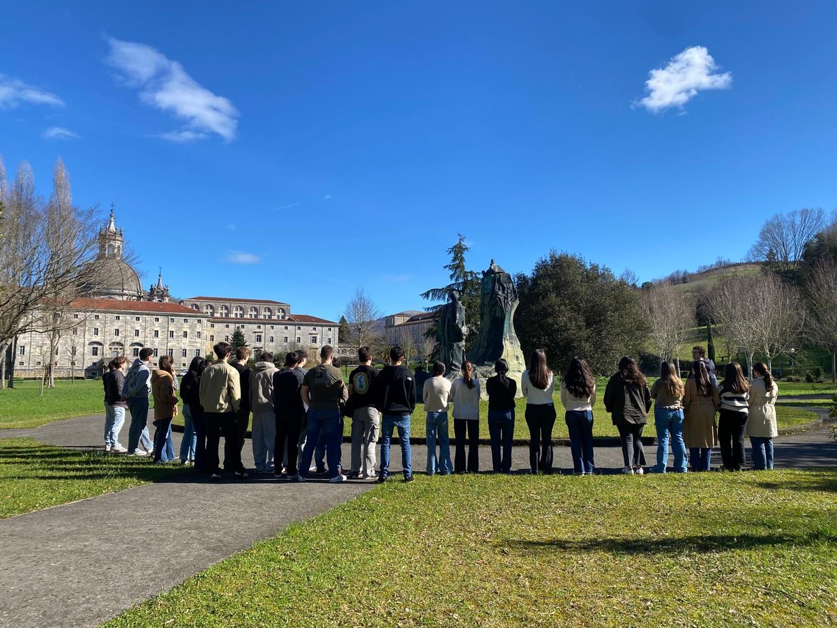 Deusto Business School tweet media
