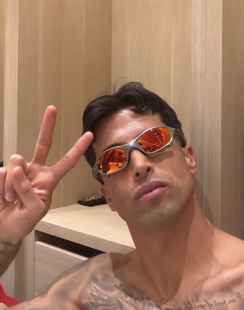 Que lejos llegaron las gafas de Sajú