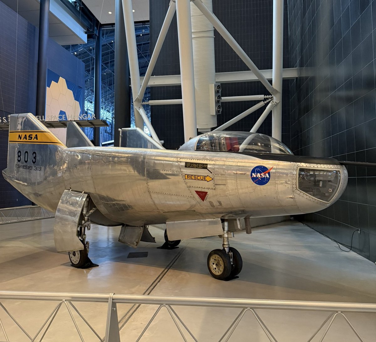 National Air and Space Museum tweet media