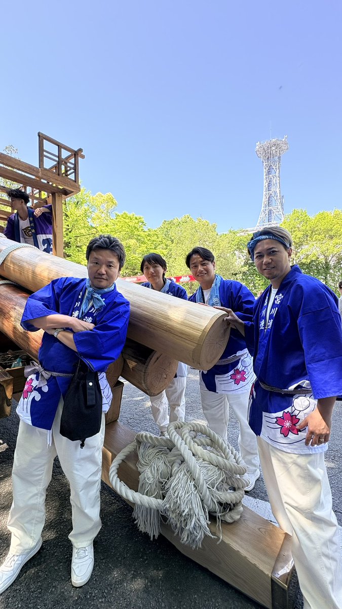 daisukeimamura's tweet photo. 伊勢神宮 
令和15年の式年遷宮にむけた
御木曳に参加させて頂きました。

神宮に使われるこの木を運んで奉納させて頂くという貴重な神事に、神領民として携わらせて頂き、神聖な空気を感じれて幸せでした。 https://t.co/krxqPP4aqB