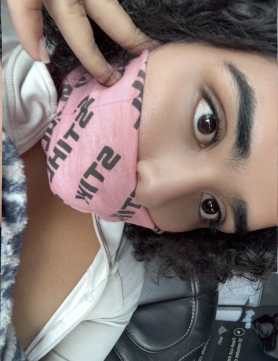 Suleynni2704's tweet photo. 🥺🦺🥵 https://t.co/ioVfb6hz1G