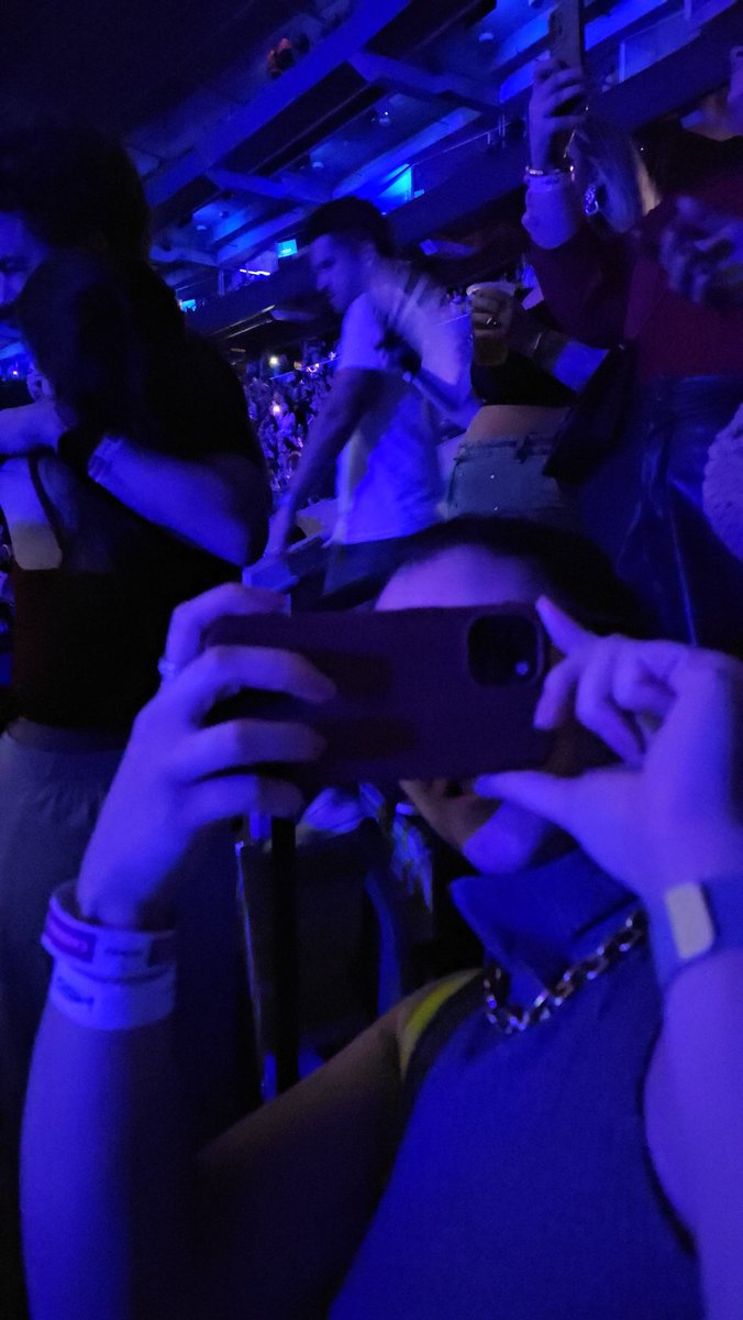 Galetinho Chicken Little tweet media