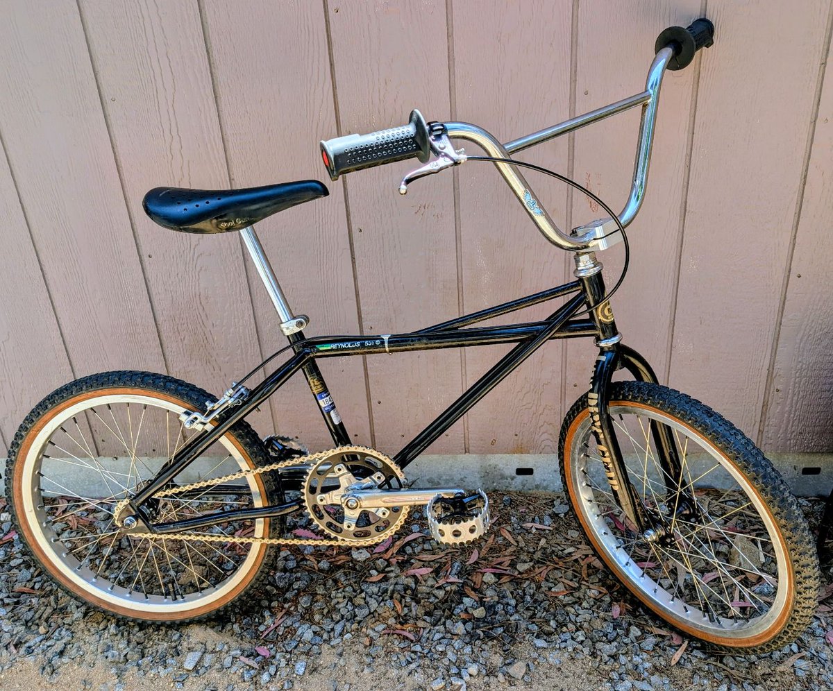 BmxmuseumGAry's tweet photo. One of my favorite bikes ever!! a 1985 SE raing Quadangle, made from 531 reynolds tubing!!
https://t.co/utQTRi2AcW https://t.co/ENzswbkyeI
