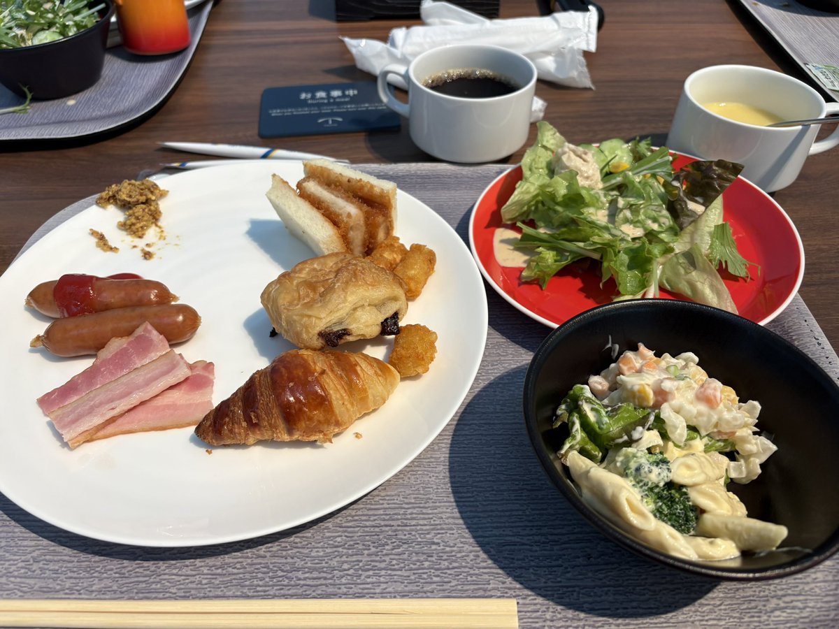 Aki33R's tweet photo. モーニング https://t.co/xTGYPcJCJI