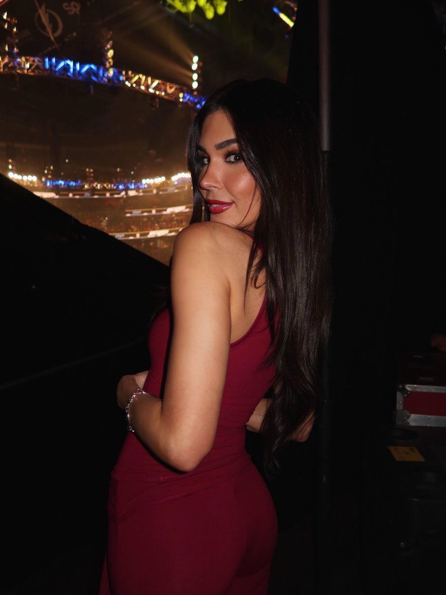 Cathy Kelley tweet media