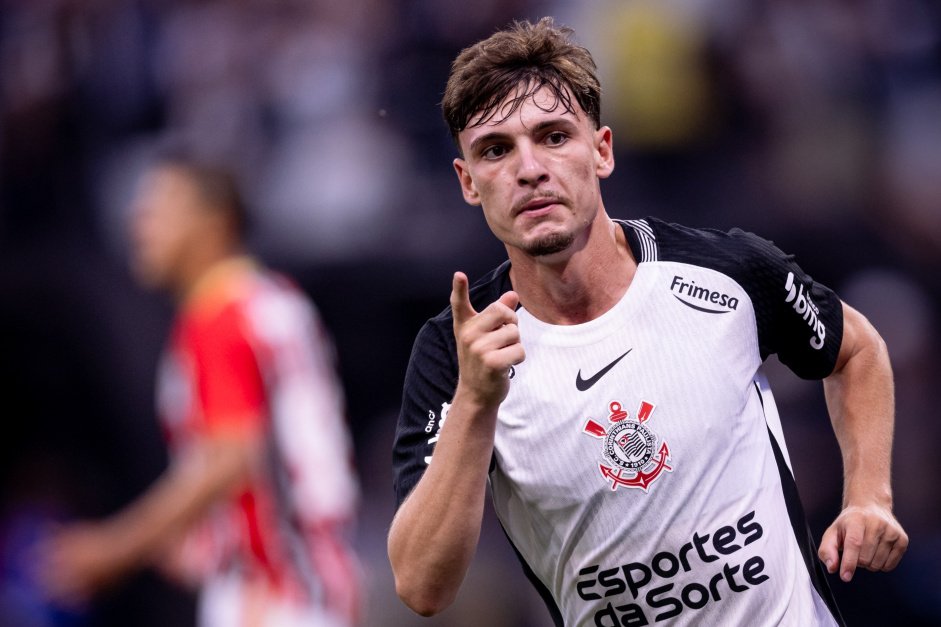roxosccp0's tweet photo. @somosaopaulinos 😂😂😂😂😂😂😂😂😂😂😂😂😂😂😂😂😂😂😂😂😂😂😂😂😂😂 HOJE É DIA DAS MAIS MAS QUEM SE DEU BEM FOI O PAI DO SAO PAULO https://t.co/CJfzpr5Hio