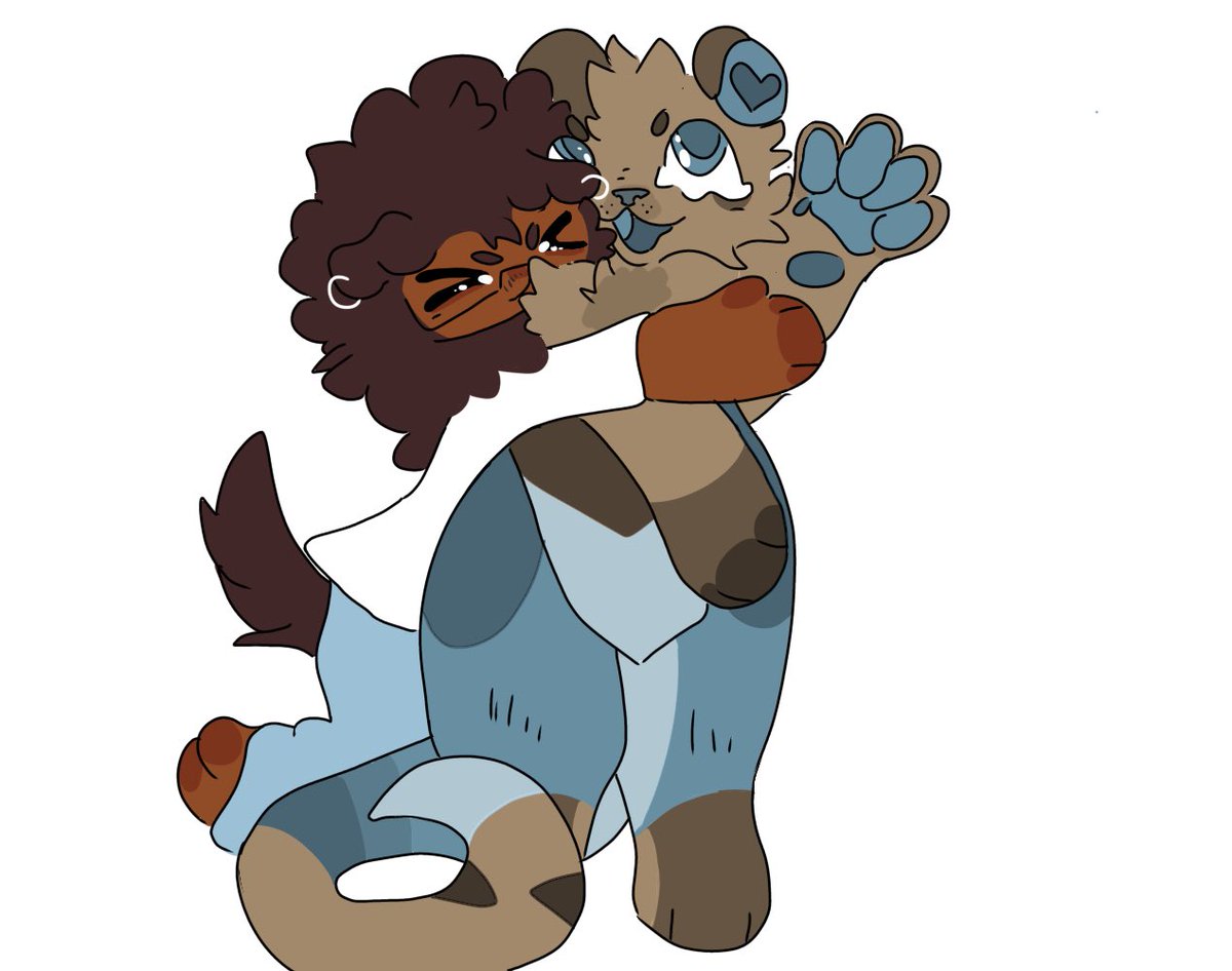 BolinTheOtter's tweet photo. Bolin loves his friends! #cute #furry #pleaseinteract https://t.co/I45J9nZX6N