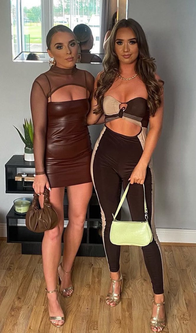 👠👠🖤🖤SHINY STUNNERS🖤🖤👠👠 tweet media