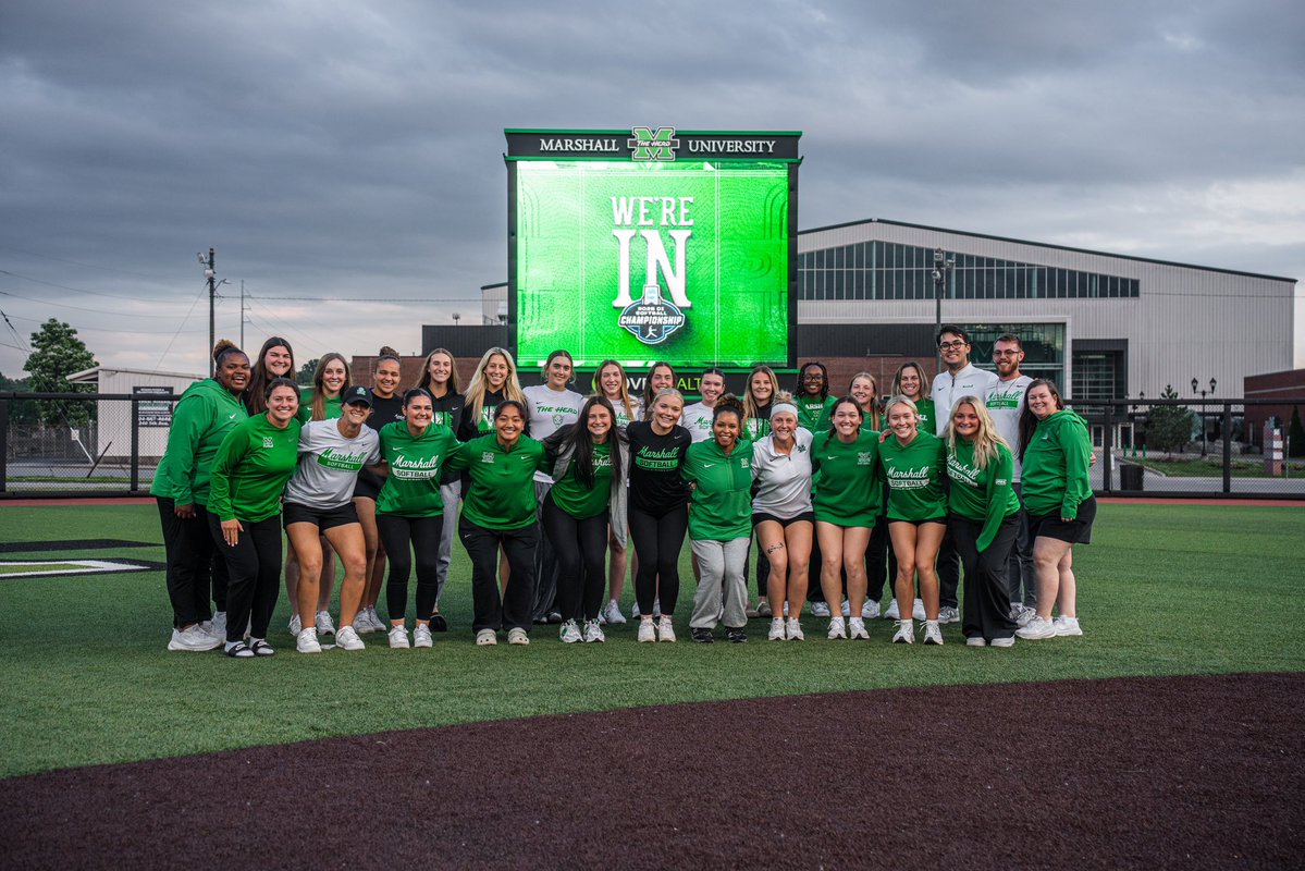 Marshall Softball tweet media