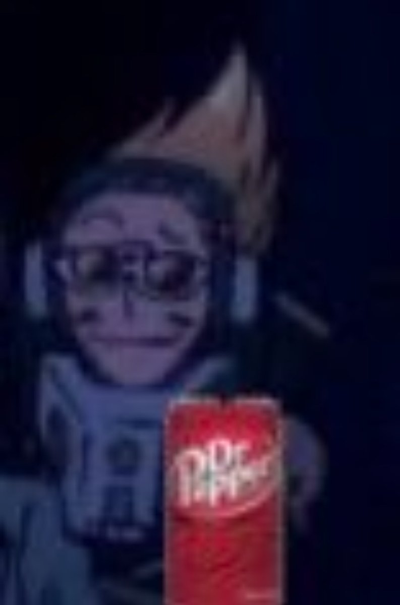 micnight's tweet photo. @Ghostly_Bea ITS OKAY THE BOYF HAD IT BUT I LOVE THAT PICTURE ITS MY FAV https://t.co/JYpYCwc2jk