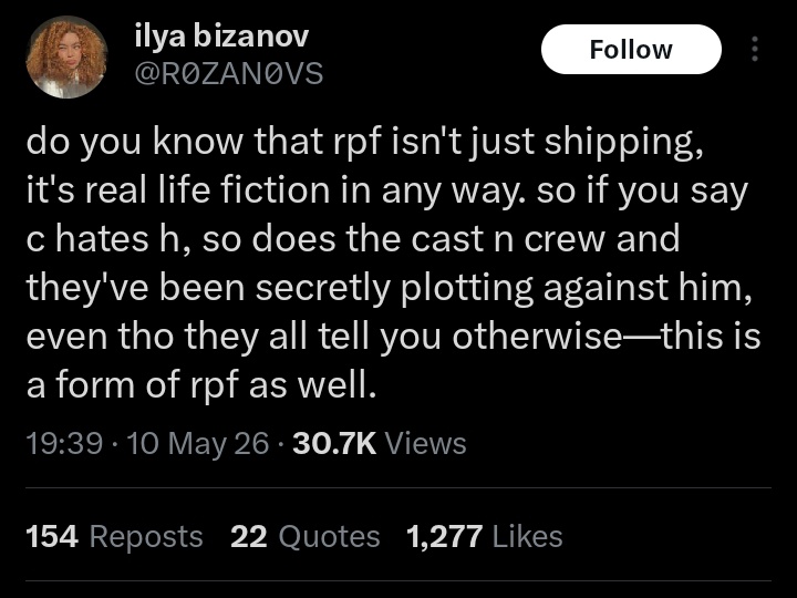 Julia tweet media