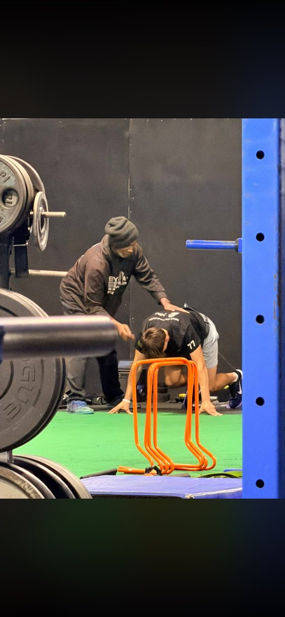 BrodyWalchak's tweet photo. Getting ready for the District XI track and field championships with Byrd sports performance. https://t.co/UULm6MQ1df