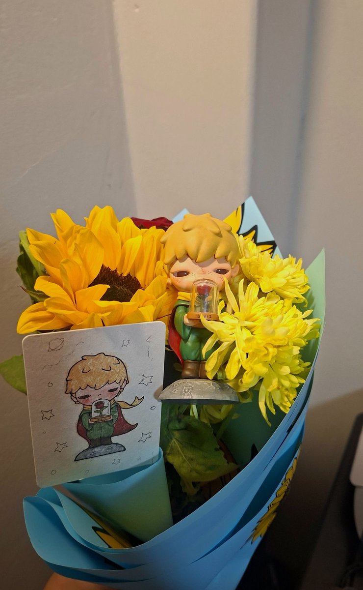 leesangewon's tweet photo. here it comes! little prince @ohsiion’s birthday time . . . 🎂🩷 so many wishes i wanna say, but i know it would be so long, so ill just say that to the angel 🪽 thanks to you for always being my support system. let’s be happy for today and 4ever >____< https://t.co/TAgRfwMT8G