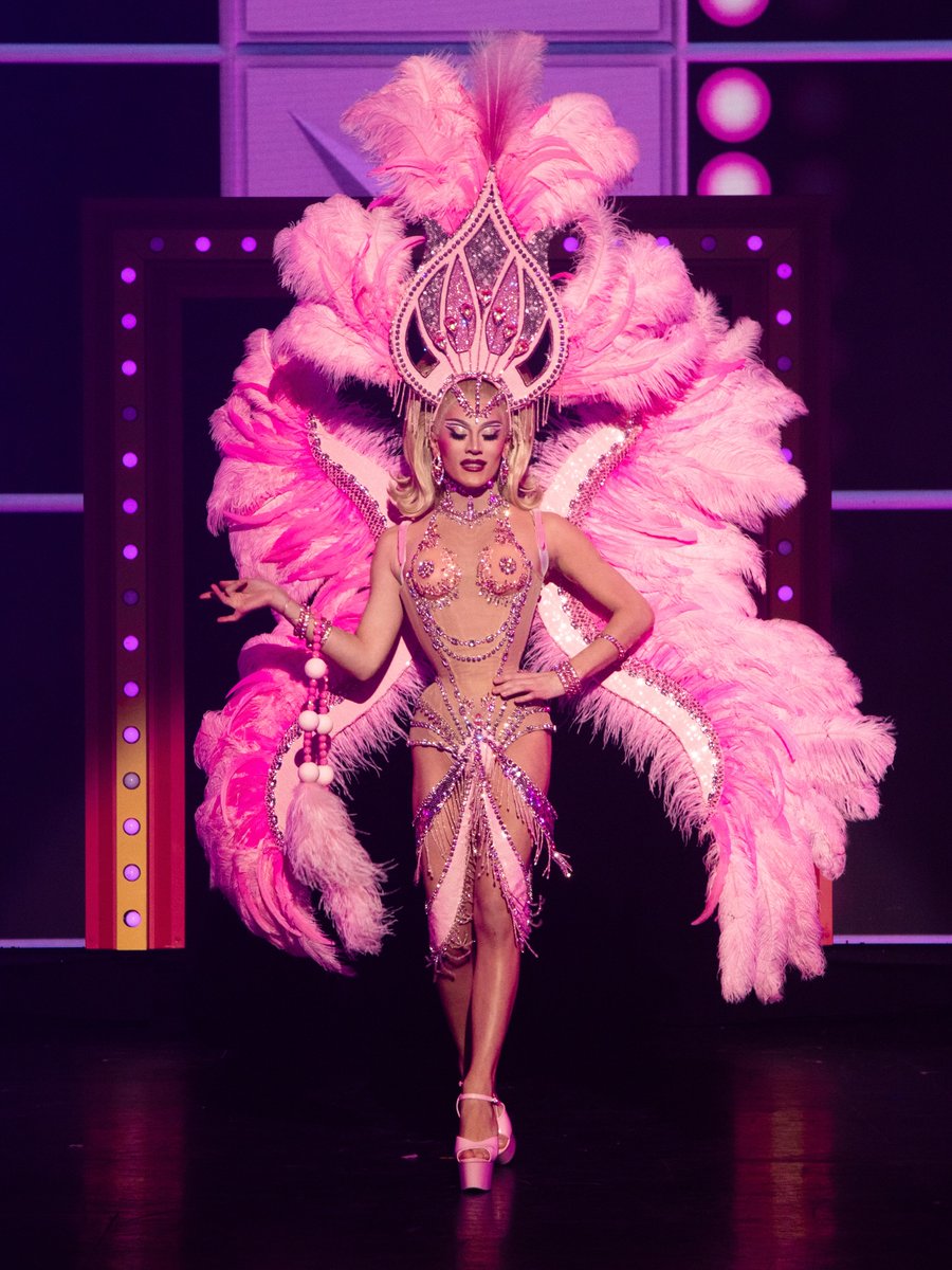Drag Base tweet media