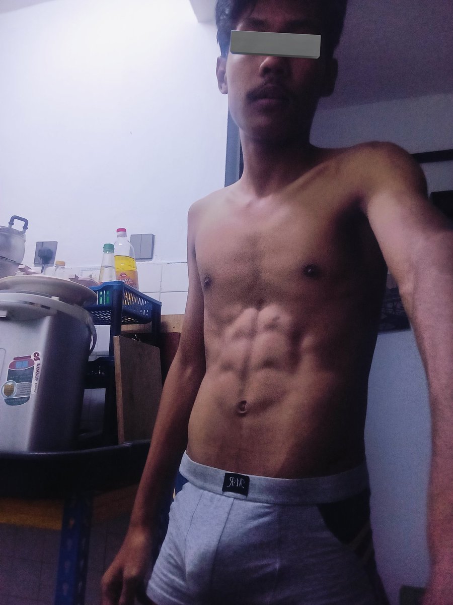 Is_Me_Zaim's tweet photo. haa tgk apa tu🤪 https://t.co/j4jd4CHgA1