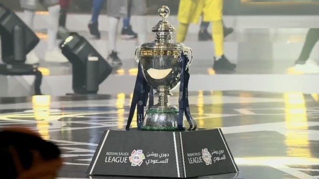 G8ii7's tweet photo. من قال لك أبغى تجيني بالسهل؟ 
أنا أحب الكايدة ياهل الوصال 💙
 #النصر_القادسيه
#نادي_الهلال https://t.co/sSuB2OSx8a