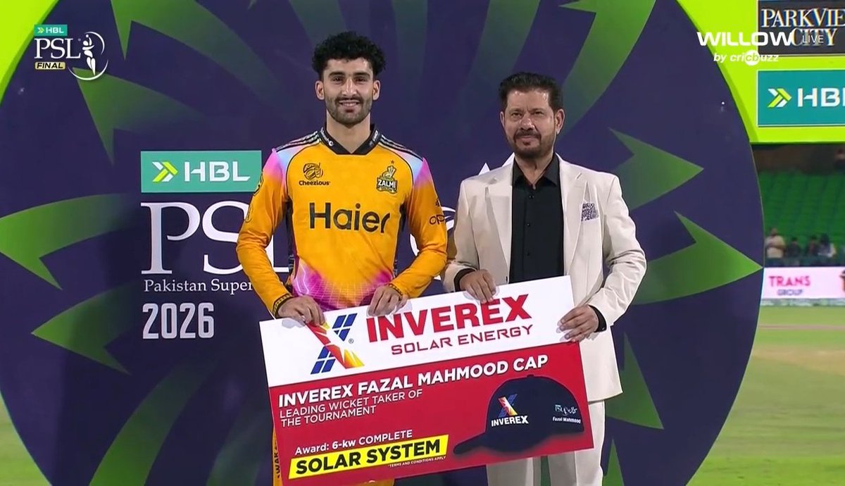 iamMK_46's tweet photo. Best Batter - Babar Azam🏏
Best Bowler - Sufyan Muqeem⚪
Best Fielder - Farhsn Yousaf🌟
Best WKeeper - Kusal Mendis🥊

Best Team - Peshawar Zalmi💛 https://t.co/N2dUJ8Kpsl