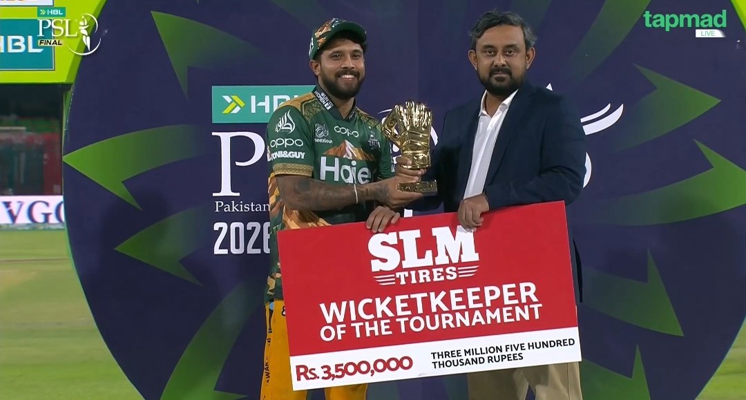 iamMK_46's tweet photo. Best Batter - Babar Azam🏏
Best Bowler - Sufyan Muqeem⚪
Best Fielder - Farhsn Yousaf🌟
Best WKeeper - Kusal Mendis🥊

Best Team - Peshawar Zalmi💛 https://t.co/N2dUJ8Kpsl