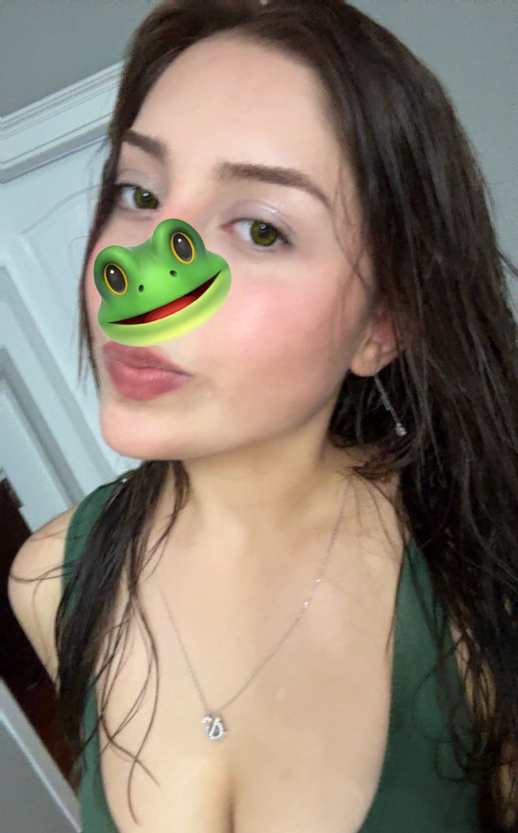 goddess tweet media