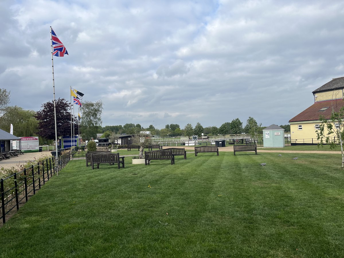 Fakenham Racecourse tweet media