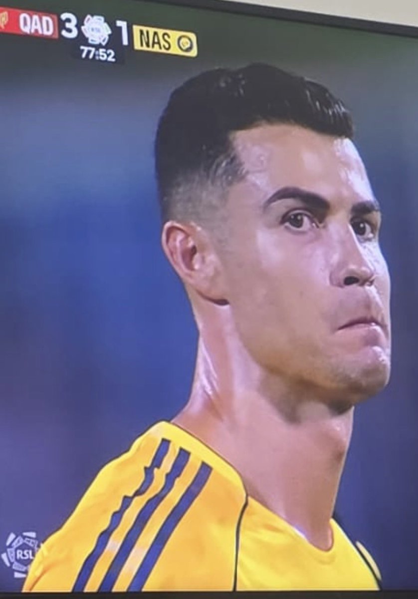 اذا شفت وجه المنتهي كذا تراها تاريخيه

#النصر_القادسية 
كينيونيس رونالدو
اوتافيو