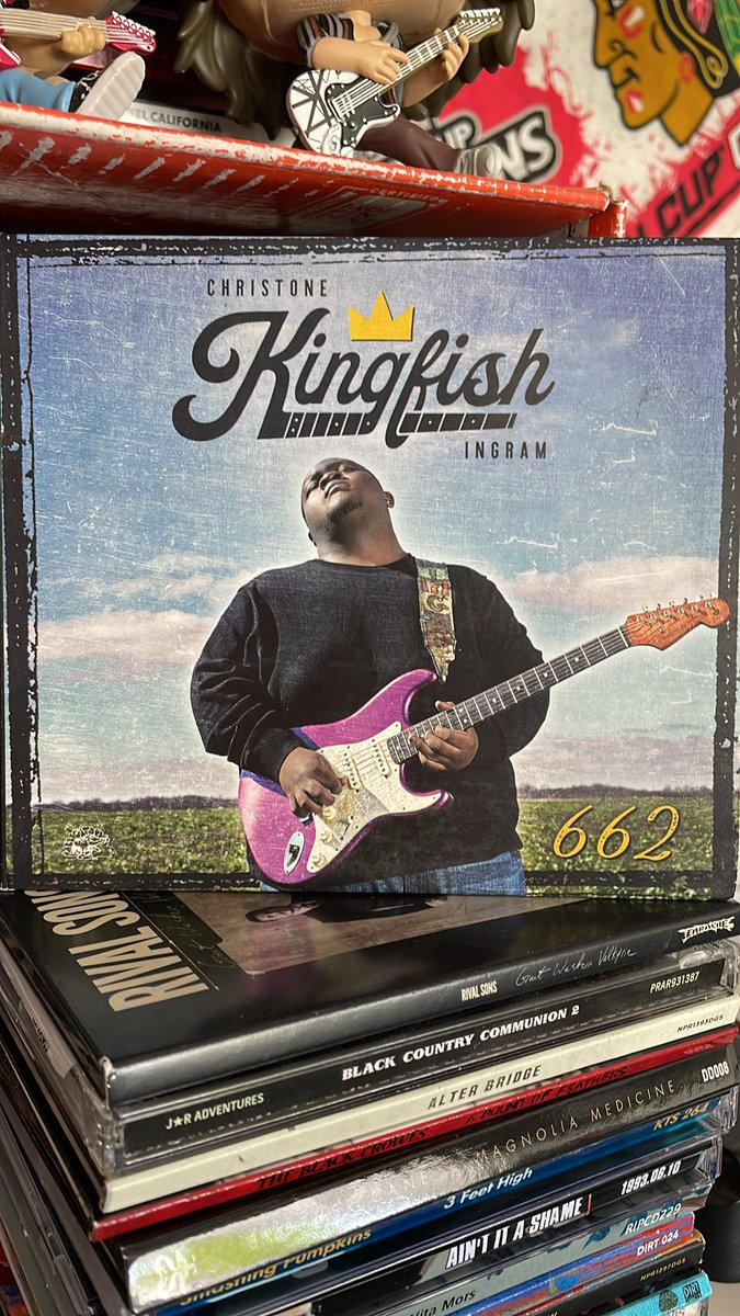 HiStickMick's tweet image. #NowPlaying 
Christone “Kingfish” Ingram 
“662”
🎸🔥🔥🔥🔥🔥
Album released 7/23/2021
@callmekingfish 
open.spotify.com/album/5f98S8jw…

#BluesRock #Guitar