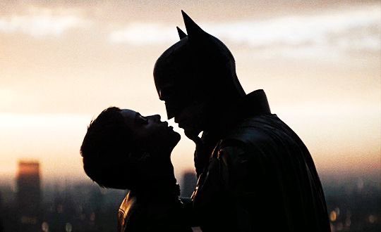 Batman tweet media