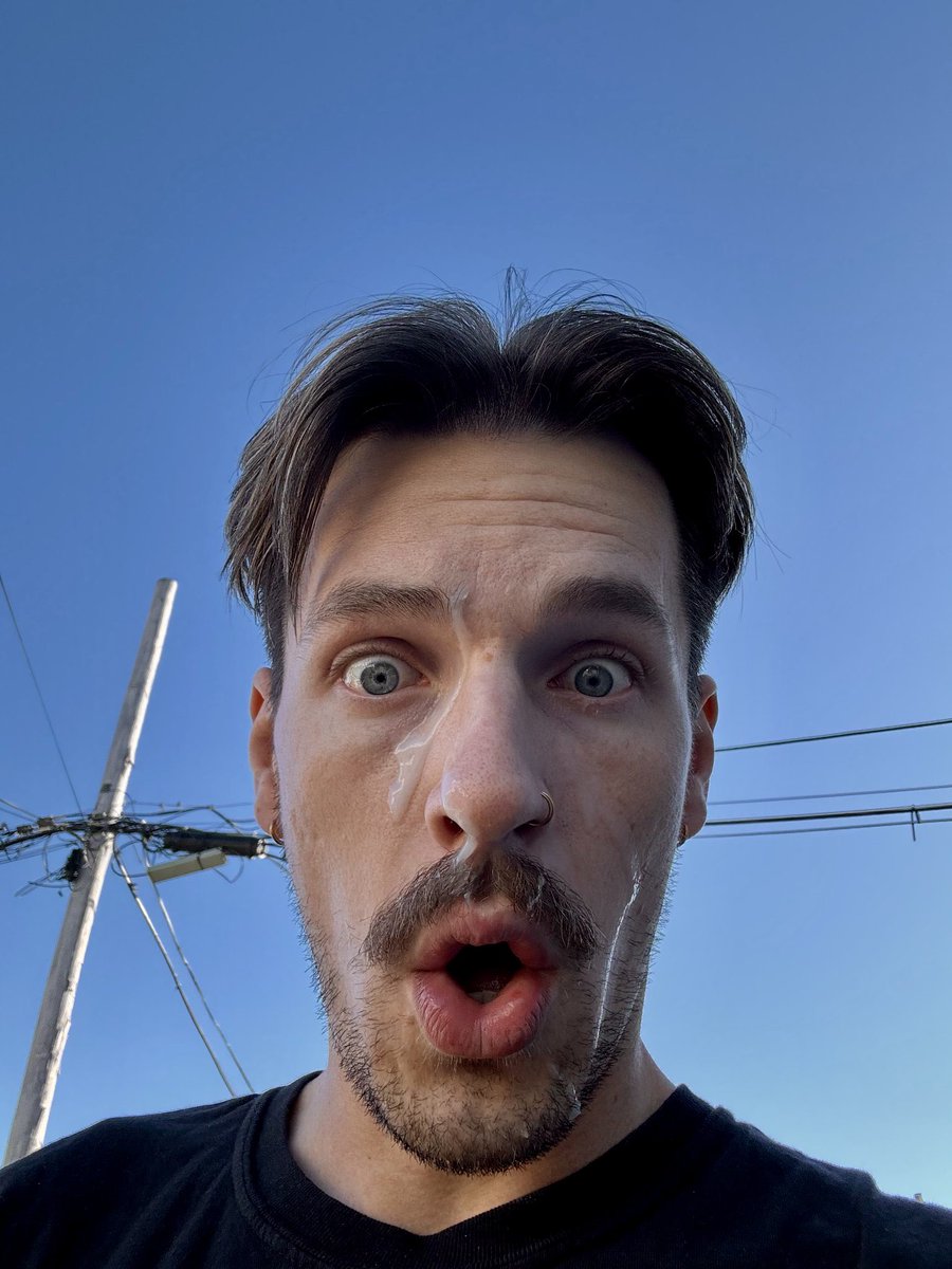 Gay Clothed Cum Facials tweet media