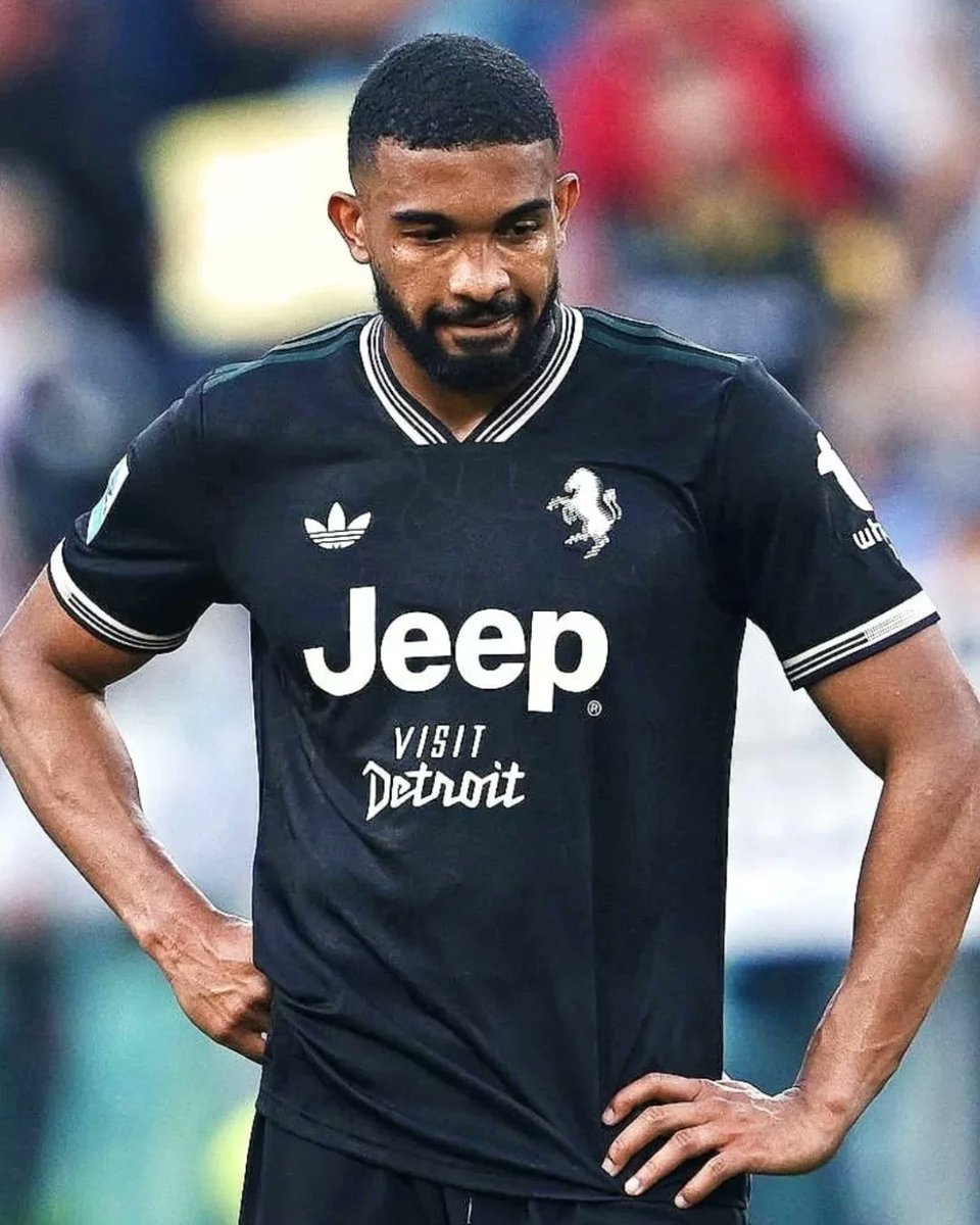 La Maglia Bianconera tweet media