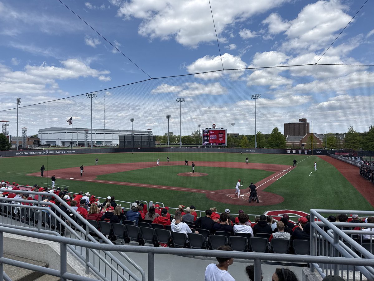 bshields31's tweet photo. Great afternoon at Bill Davis @OhioStateBASE https://t.co/8FZc95asFm