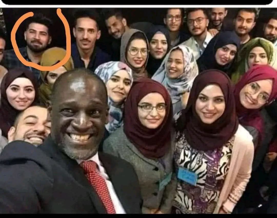شيم علي لُر tweet media