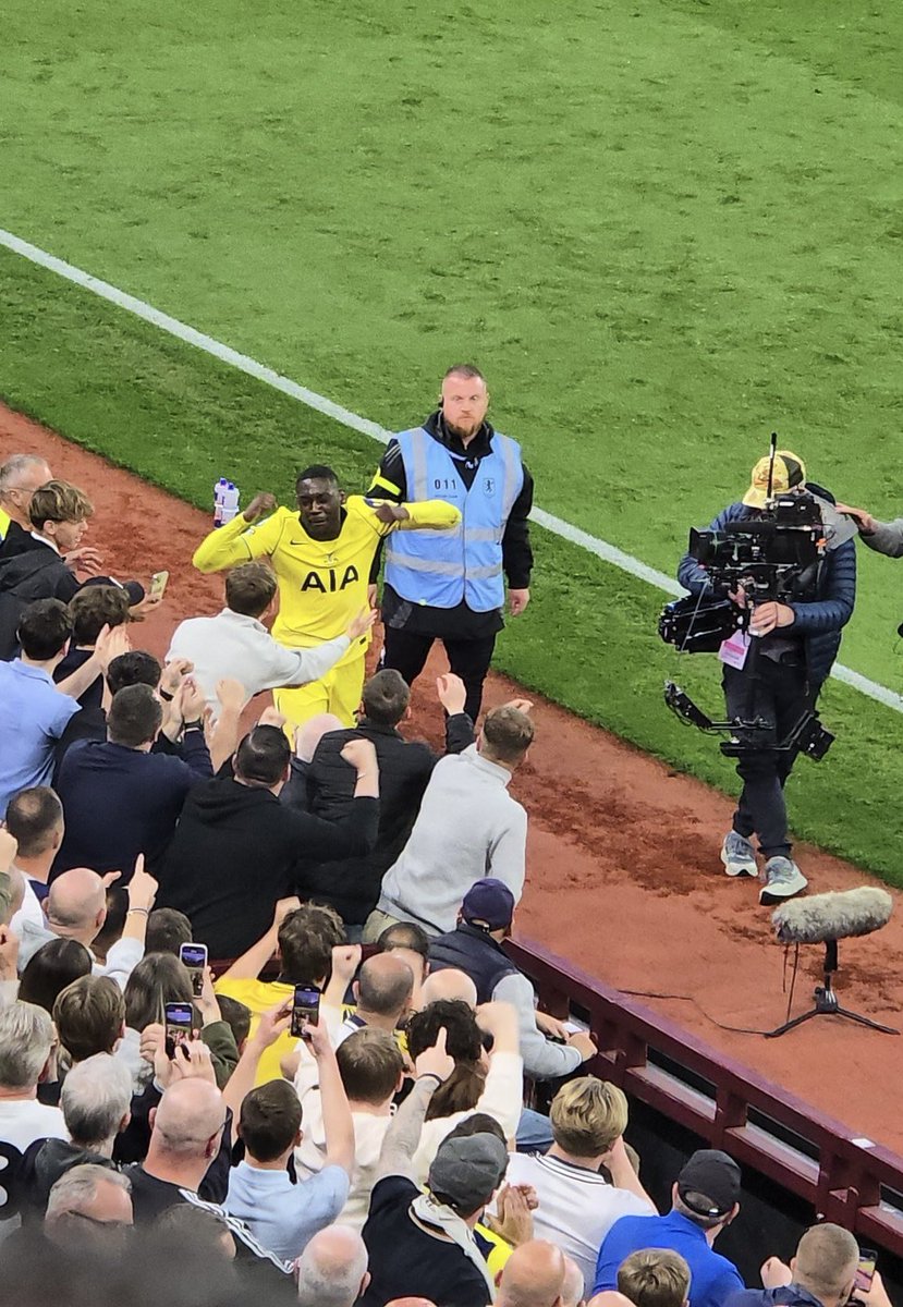 Tottenhampodden tweet media