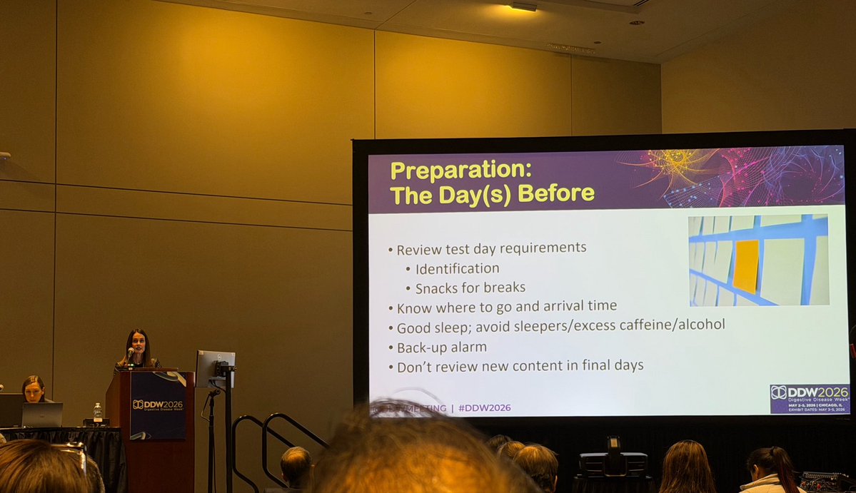AliKhalifaMD's tweet image. Full house for board prep at #DDW2026 —excellent session led by @AmyOxentenkoMD with outstanding talks from colleagues across key GI topics. High-yield throughout. #MedEd