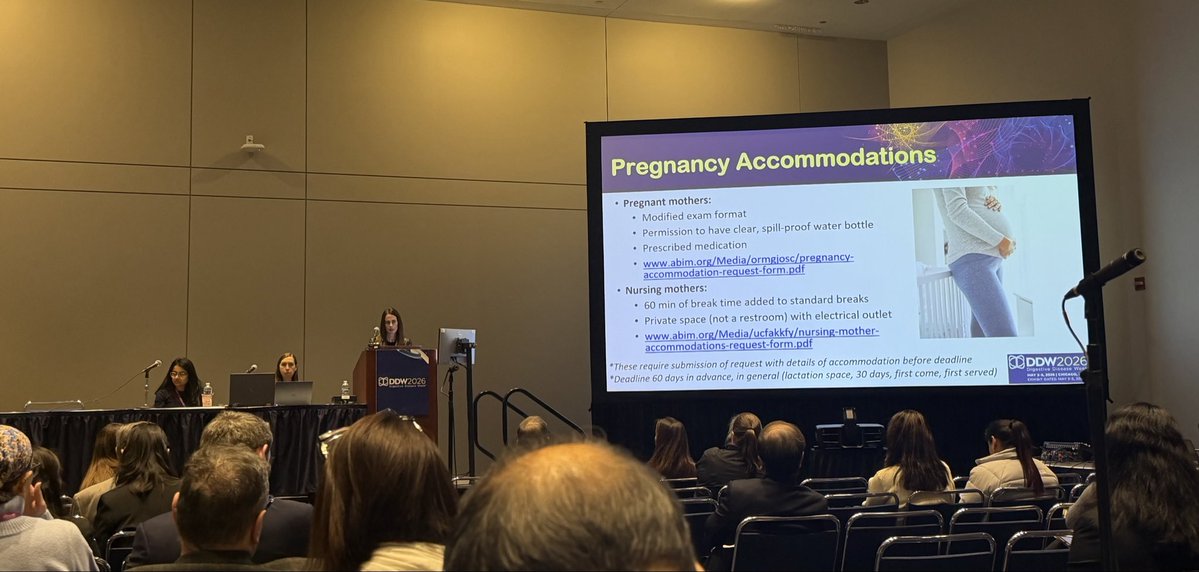 AliKhalifaMD's tweet image. Full house for board prep at #DDW2026 —excellent session led by @AmyOxentenkoMD with outstanding talks from colleagues across key GI topics. High-yield throughout. #MedEd