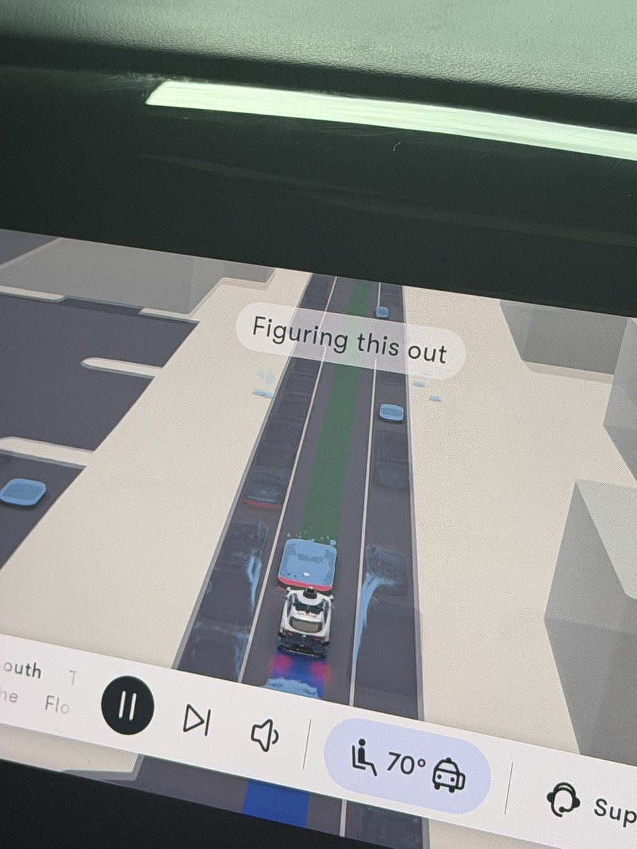 Bfaviero's tweet photo. Do not, I repeat, do not call a Waymo in Miami https://t.co/tYg5ciuzcF