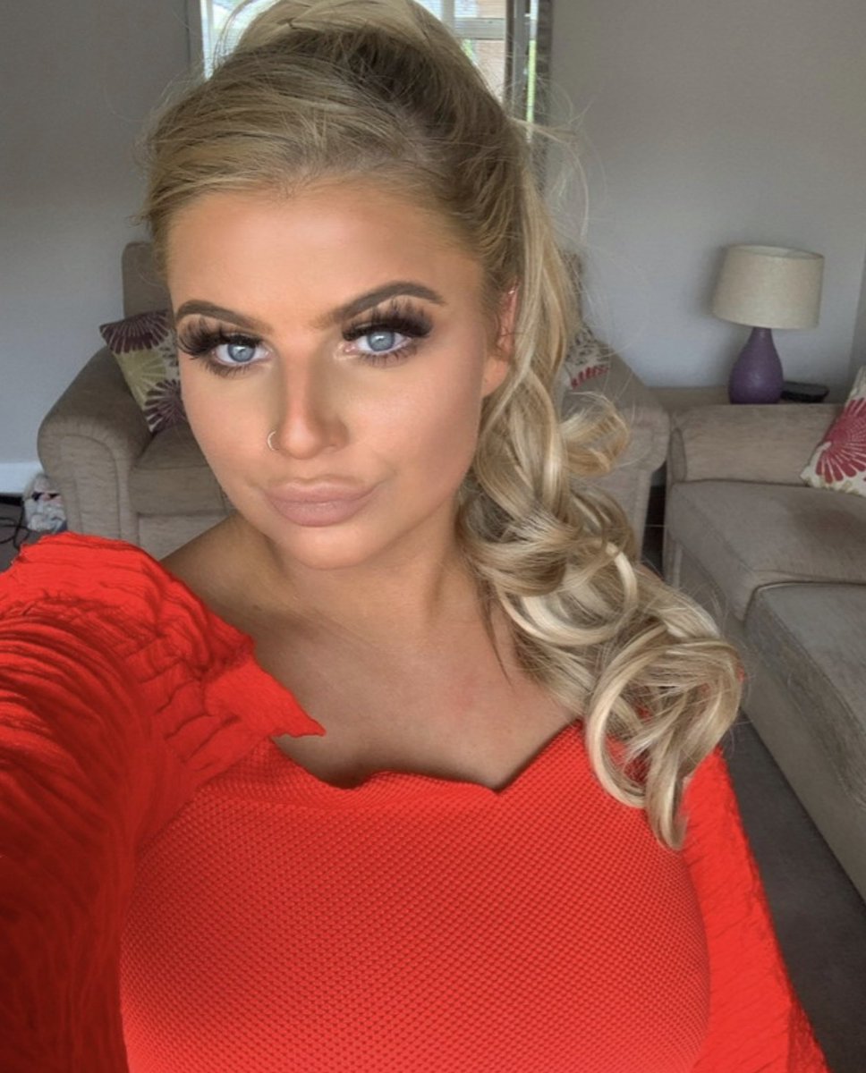 Wie wäre es, wenn wir die Rollen vertauschen? Wer weiß, was dabei herauskommt… 😘💋 xnprofil.com/nadja 📞